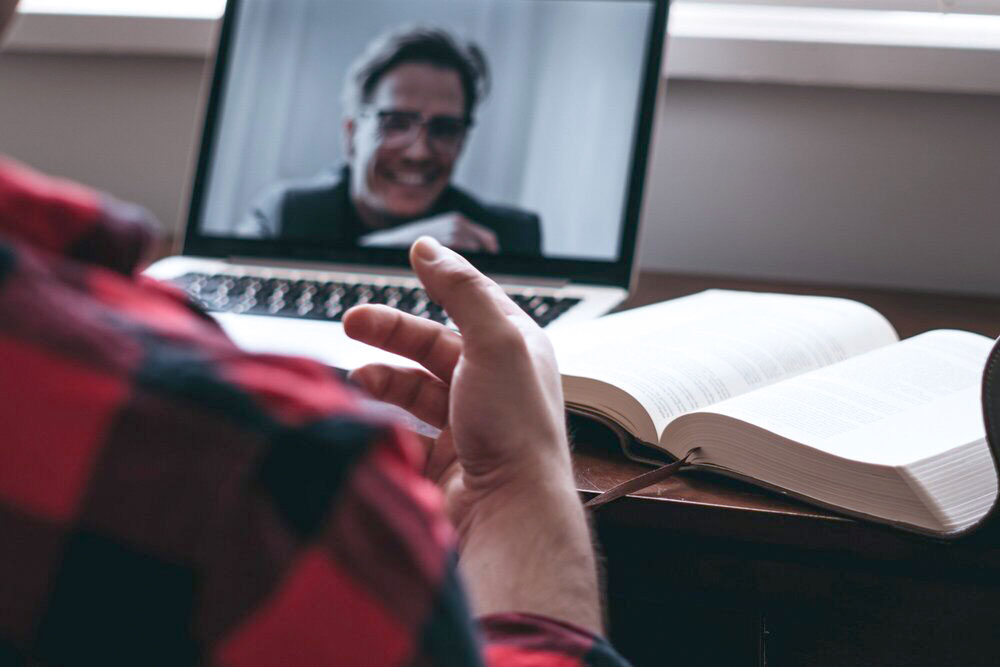 workcation meeting online